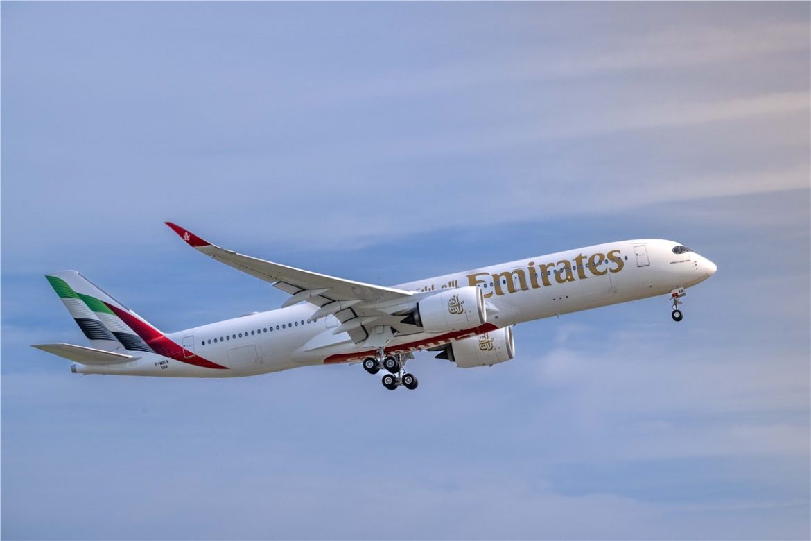 Emirates receives its 1st of 65 A350-900s