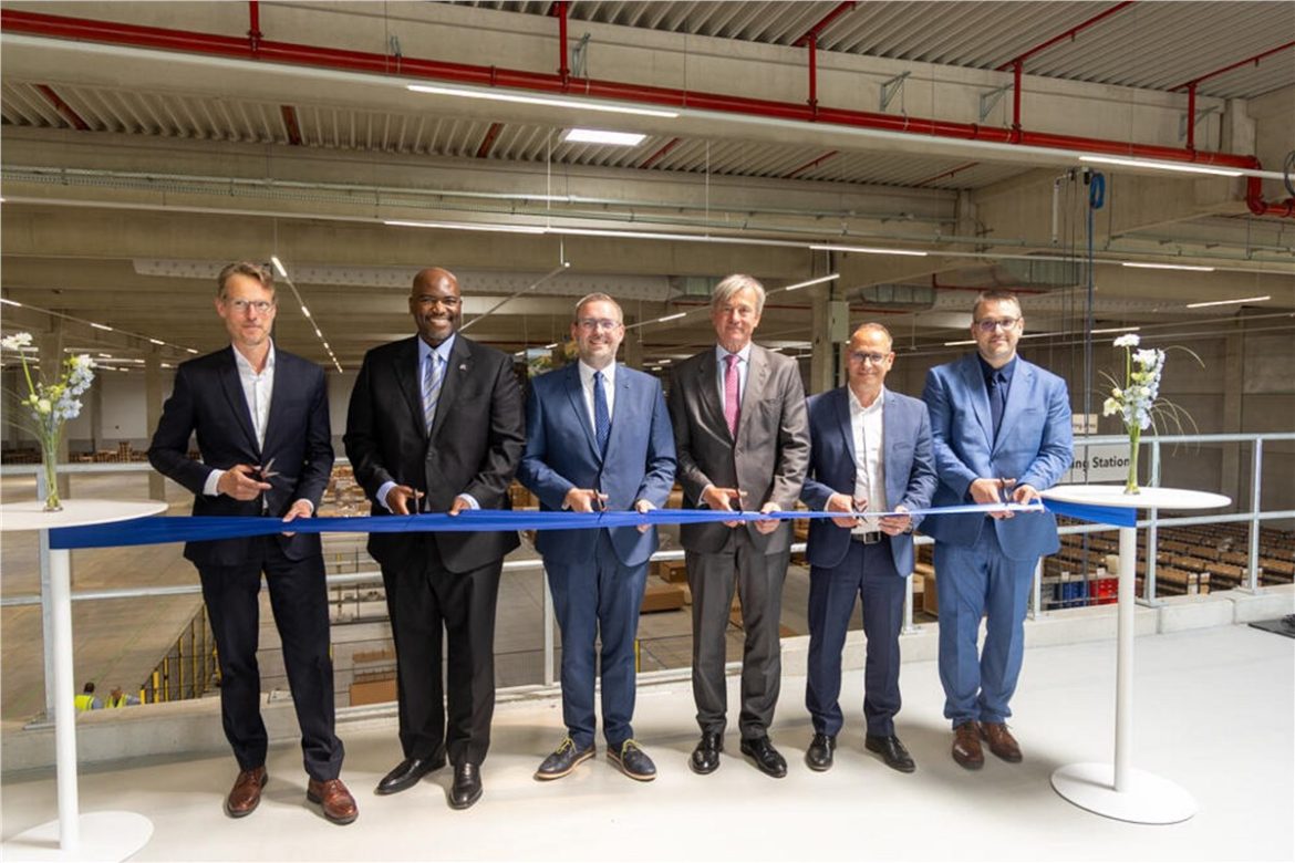 Boeing Opens New Commercial Parts Warehouse in Germany