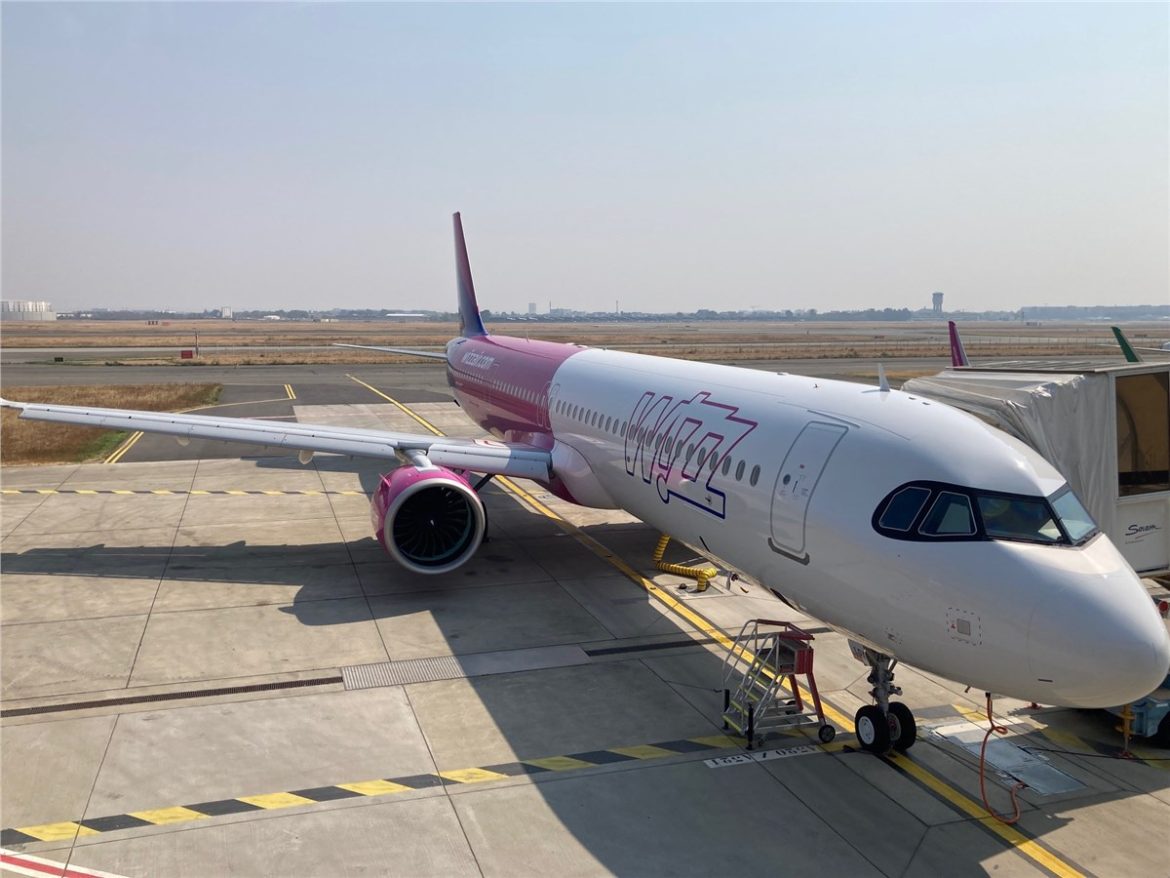Aviation Capital Group, Wizz Air, Airbus A321neo, sale-and-leaseback, Pratt & Whitney GTF, aircraft leasing, Carter A. White, Toulouse, fleet financing,